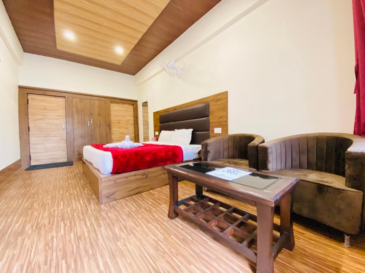 Hotel Woodland Nainital Dış mekan fotoğraf