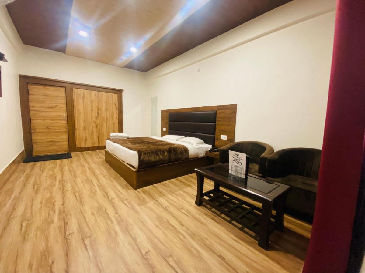 Hotel Woodland Nainital Dış mekan fotoğraf
